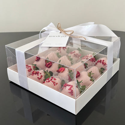 Blush Strawberry Box